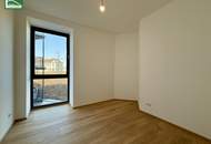 Jetzt einziehen: Frisch sanierte Wohnung mit moderner Ausstattung und Freifläche. - WOHNTRAUM