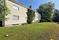 Anleger aufgepasst: gepflegtes Zweifamilienhaus auf großem Grundstück