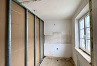 Sanierungsbedürftige Zwei-Zimmer-Wohnung mit einem Parkplatz | RIEDERSBACH