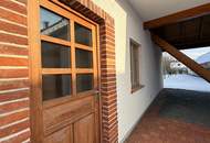 Bezugsfertiges LANDHAUS mit uneinsichtigem Innenhof im Zentrum von Burgau