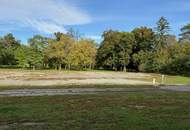 Exklusive aufgeschlossene Baugrundstücke in Ebreichsdorf direkt am Schlosspark gelegen!