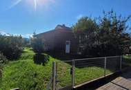 Wochenendhaus / Grundstück am ruhigen Stadtrand und in sonniger Lage