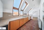 Klausgasse 46: Helle 1,5-Zimmer-Dachgeschoßwohnung mit hofseitiger Terrasse