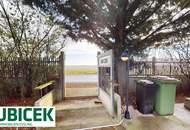 Grundstück mit Althaus am Stadtrand