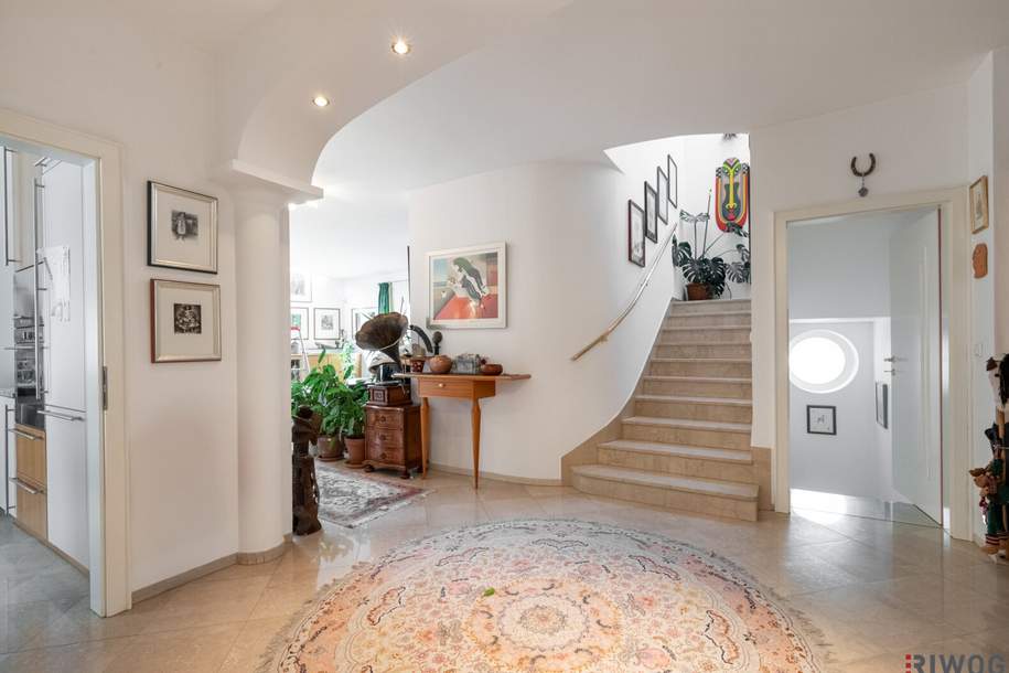 RESIDIEREN BEIM ROTEN BERG II GARAGE II SAUNA II NEUE PV-ANLAGE II 6 ZIMMER II 4 BÄDER II 54m² WOHNZIMMER MIT KAMIN II 2 TERRASSEN II BALKON II GARTEN II GROSSER KELLER, Haus-kauf, 2.445.000,€, 1130 Wien 13., Hietzing