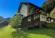 ***Idyllisches Ein- bis Zweifamilienhaus – Natur pur und sofort beziehbar !***