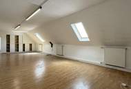 Gewerbeimmobilie in Bestlage mit Stellplatz– Ideal für Büro oder Praxis