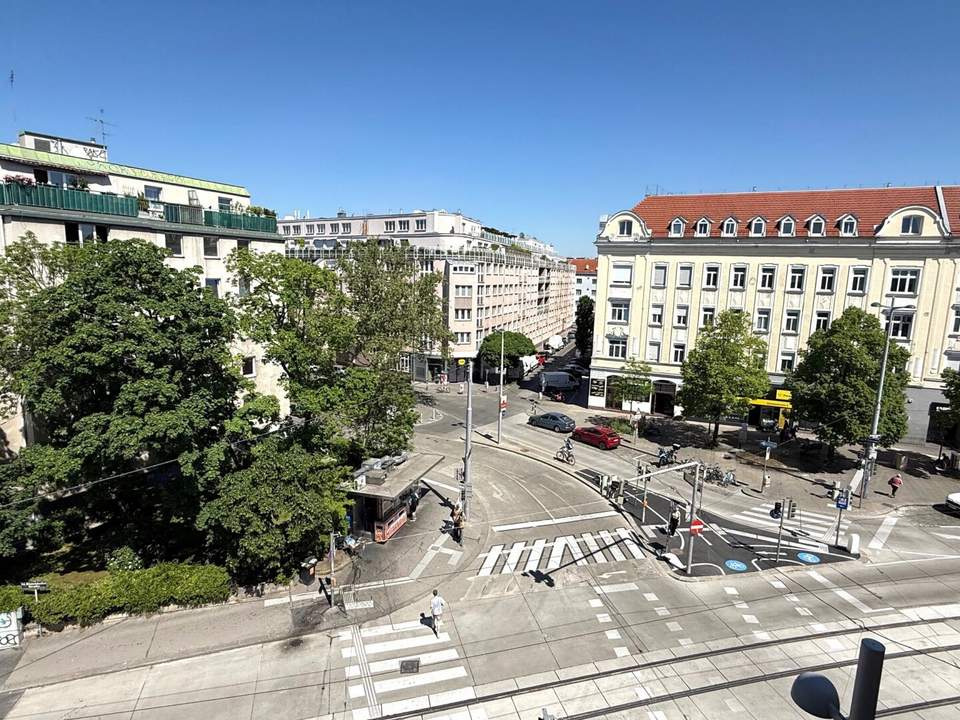Sanierte 2 Zimmer-Altbauwohnung im 3. Liftstock - Nur ca. 2 Gehminuten zur U3 Station Johnstraße