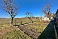 Charmantes Wohnhaus mit Erweiterungsmöglichkeiten und Garten!