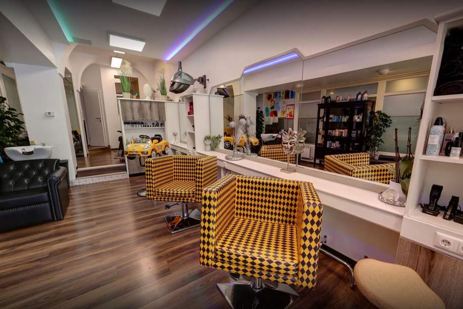 Bad Ischl: Lokalanteil in Bestlage zur Pacht. CoWorking gemeinsm mehr Umsätze, Gewerbeobjekt-legalform.pacht, 500,00,€, 4820 Gmunden