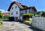 Großzügiges Wohnhaus mit Wintergarten