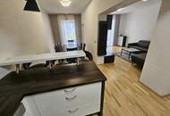 Familienhit! Traumhafte 4 - Zimmer Wohnung mit 63 m² südseitiger Terrasse und Carport