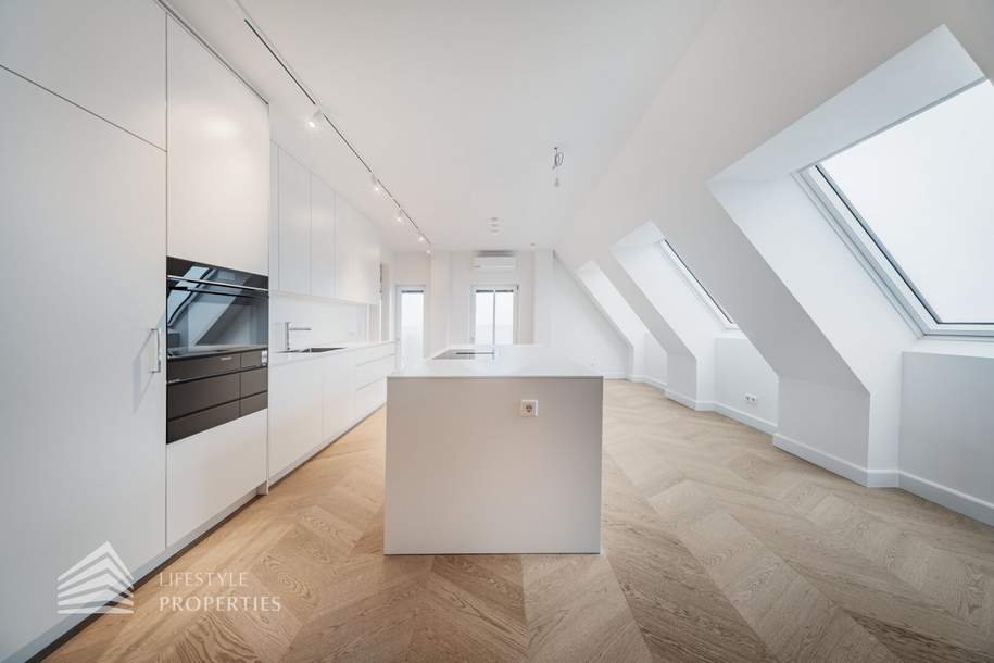 Exklusive Maisonette-Dachgeschosswohnung in prachtvoller Jahrhundertwendevilla, Wohnung-miete, 5.490,00,€, 1190 Wien 19., Döbling