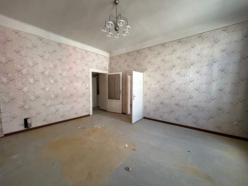 1030! Sanierungsbedürftiges 2-3 Zimmer Eigentum nahe U3!