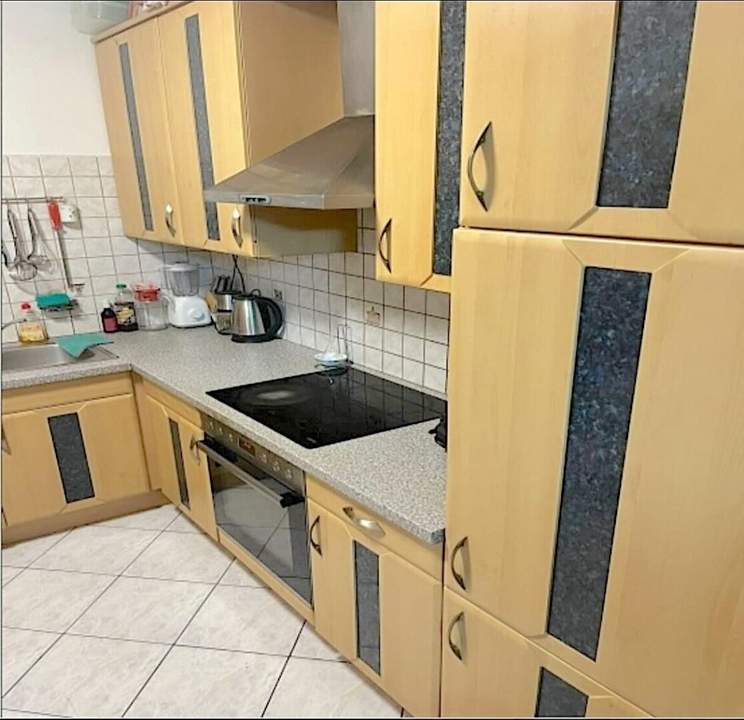 Traumhafte Stadtwohnung in zentraler Lage mit Stellplatz - 76m² um Kauf für nur 320.000€!