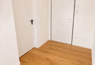 *** Über den Dächern der Stadt – Exklusives 4-Zimmer-Dachgeschoss mit drei Terrassen, Weitblick & moderner Haustechnik ***