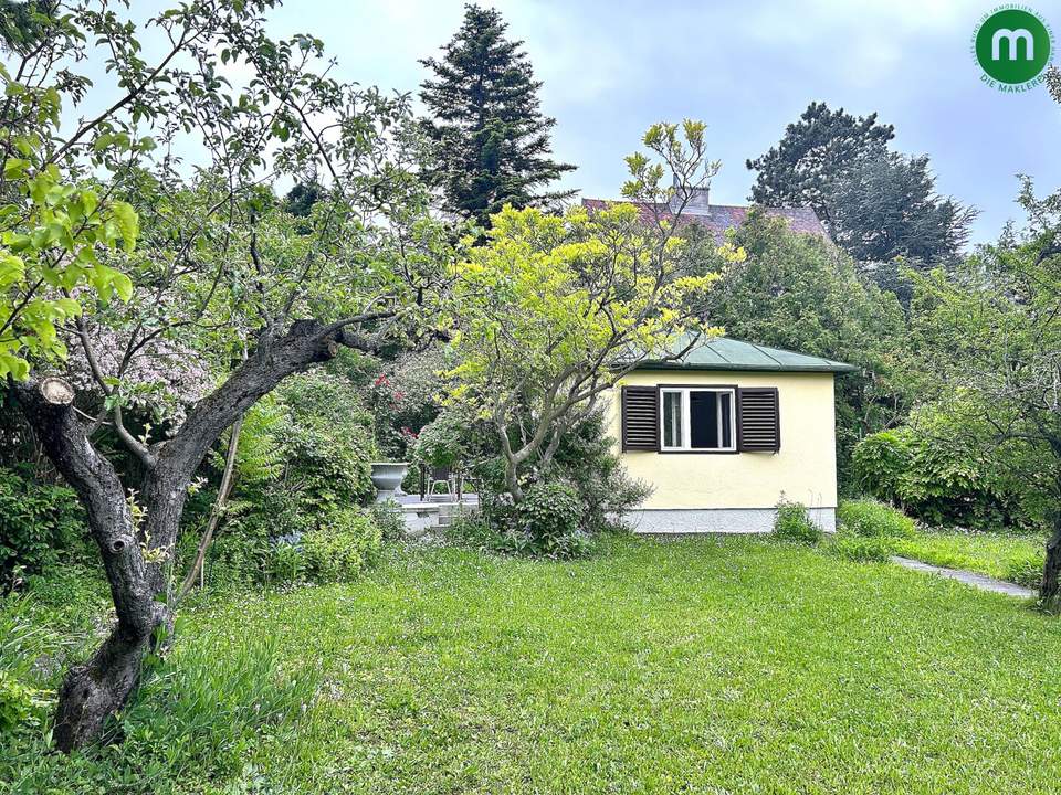 Grünes Refugium in Hietzing – 627 m² Gartengrund mit charmantem Wochenendhaus