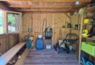 Freizeitgrundstück - Weingarten mit Gartenhütte