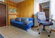 1170 AM HEUBERG: GROßZÜGIGER FAMILIENWOHNSITZ MIT INDOORPOOL, WELLNESS, GARTEN &amp; WIEN-BLICK