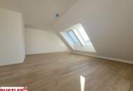 Traumhafte Dachgeschosswohnung mit 2 großen Terrassen| Provisionsfrei