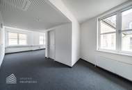 Erstbezug! Geräumiges 4-Zimmer Büro in Toplage