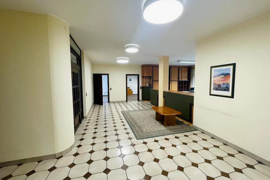 Attraktives Büro in zentraler Lage mit hoher Frequenz und bester Erreichbarkeit, Gewerbeobjekt-miete, 2.255,04,€, 4150 Rohrbach