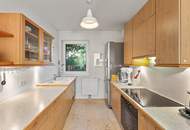 Wohnen in einem gemütlichen Reihenhaus, schöne Grünruhelage, 4 Zimmer , Komplettküche+ Wohnkeller, Carport