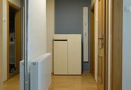 Teilsanierte, helle und geräumige 2-Zimmerwohnung - Nähe Kutschkermarkt