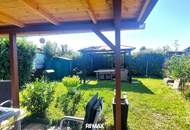 Mobilheim mit Terrasse auf Doppelparzelle