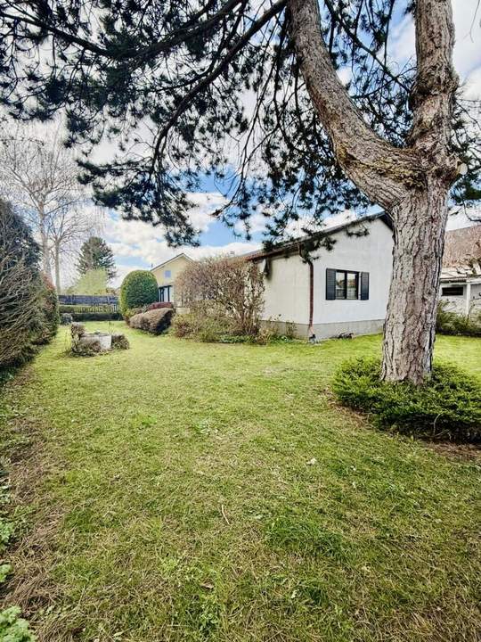 Charmantes Einfamilienhaus mit großem Grundstück in Wolfpassing – viel Potenzial zum fairen Preis