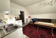 SANKT THOMAS, Einfamilienhaus mit großem Garten, 5 Zimmer, Wohnküche, 1139 m2 Grundstück, Wirtschaftsgebäude