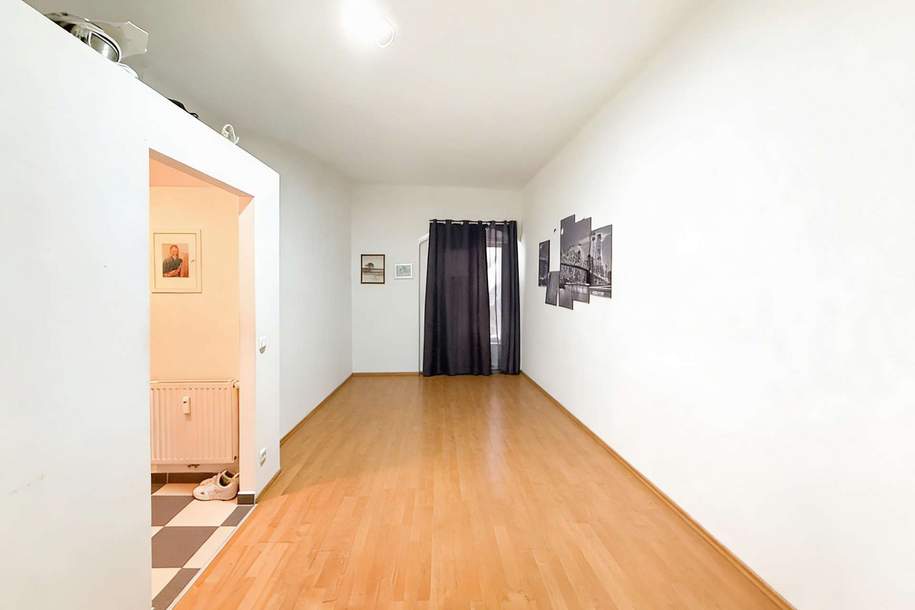 Charmante 1-Zimmer-Wohnung am Stadtplatz in Steyr, Wohnung-miete, 390,00,€, 4400 Steyr(Stadt)