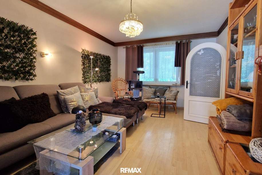 Großzügige Wohlfühlwohnung mit 3,5 Zimmern in Zentrumsnähe inkl. Loggia, Wohnung-kauf, 220.000,€, 8230 Hartberg-Fürstenfeld