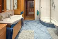 Großzügiges 7-Zimmer-Einfamilienhaus mit Pool und großem Garten