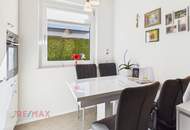 Wohnqualität und Raumvielfalt – gepflegtes Zweifamilienhaus mit Gartenidylle