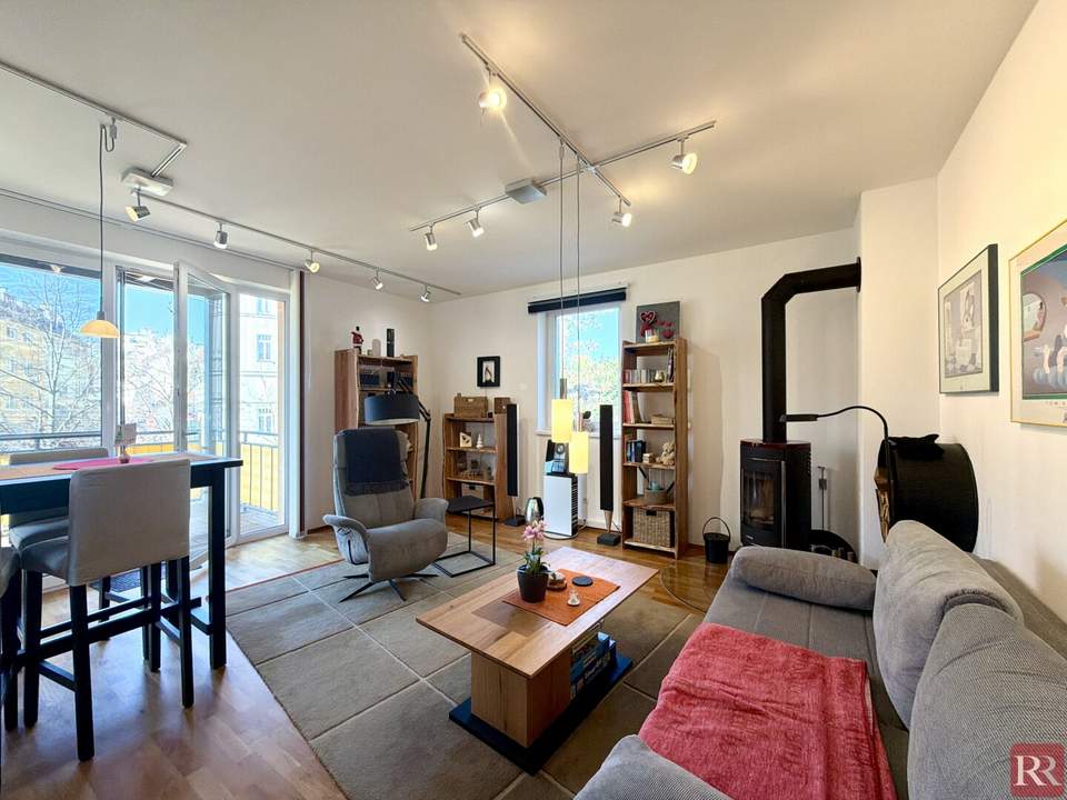 Charmante 3-Zimmer-Wohnung mit großem Balkon &amp; Parkplatz