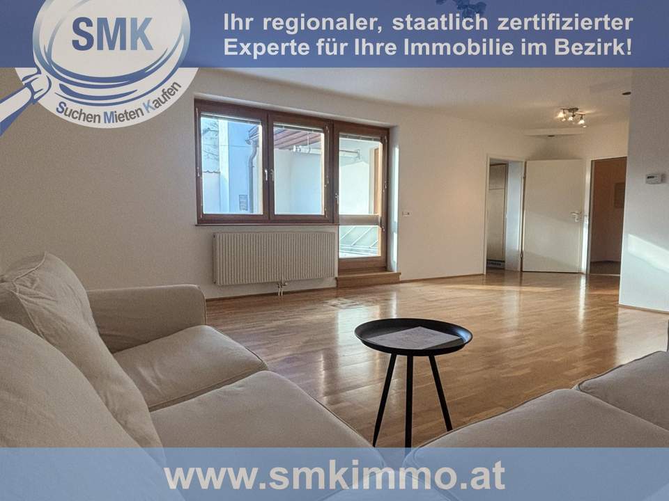 Renoviertes helles Apartment mit großer Terasse nähe DPU!