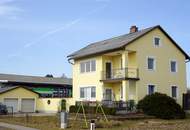 Wohnhaus am Ortsrand (fast Einzellage) mit Doppelgarage