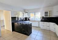 Geräumige, moderne 4-Zimmer-Wohnung mit zwei Bädern und großer Küche im Zentrum von Laxenburg