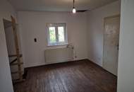 Einfamilienhaus in Göllersdorf mit großem Grundstück und viel Potenzial!