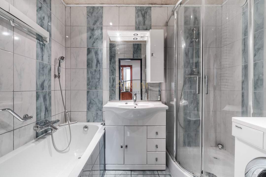 3-Zimmer-Wohnung in Toplage: Ruhe trifft Citynähe