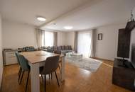 Eigentumswohnung mit Garten, Terrasse und Parkplatz - EG