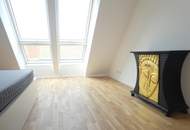 Ready-to-move-in!!! Modern-möblierte Dachgeschoßwohnung mit großer Terrasse!
