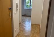 Bezaubernde 2-Raum Wohnung mit Terrasse u. kleinem Garten in idyllischer Grünlage - Top-Infrastruktur! Ab SOFORT zu beziehen!