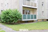 2-Zimmer-Wohnung – Loggia mit Blick ins Grüne