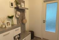 Großzügige Erdgeschosswohnung mit Loggia und Garage!