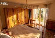 Familienidylle in Pfaffstätten - Geräumiges Einfamilienhaus mit Wohnkeller, Büro, Doppelgarage und Garten mit Pool