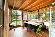 Einfamilienhaus im Zentrum von Neukirchen – 6 Zimmer, großem Garten, Garage &amp; Bürotrakt