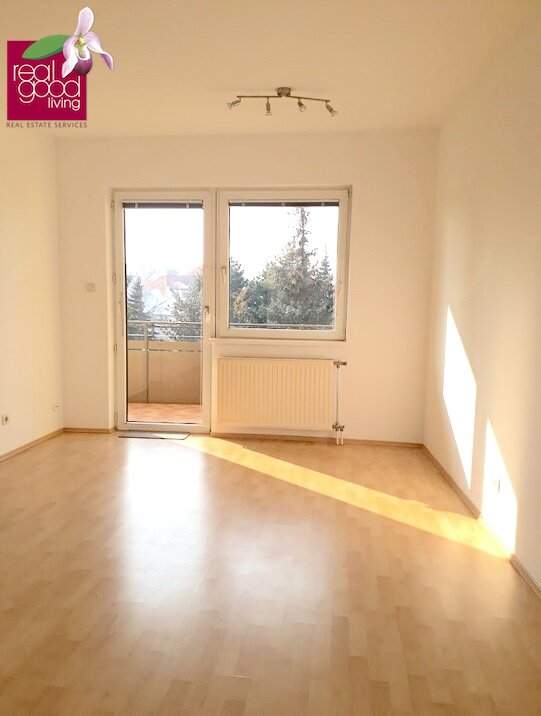 CHARMANTE 4-ZIMMER-WOHNUNG IN LAXENBURG – MIT 9,45 m² LOGGIA & EIGENER GARAGE UM € 279.000