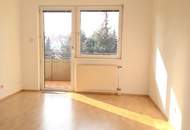 CHARMANTE 4-ZIMMER-WOHNUNG IN LAXENBURG – MIT 9,45 m² LOGGIA & EIGENER GARAGE UM € 279.000